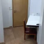 Arya Hotel