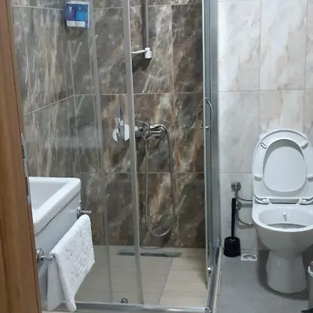 Arya Hotel